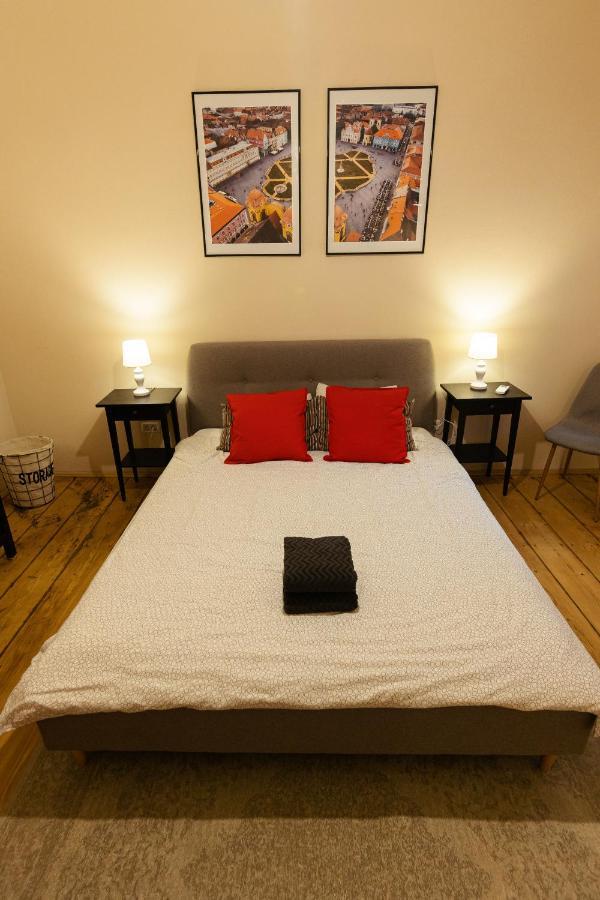 Chic Apartment In Historical City Center Timișoara Zewnętrze zdjęcie