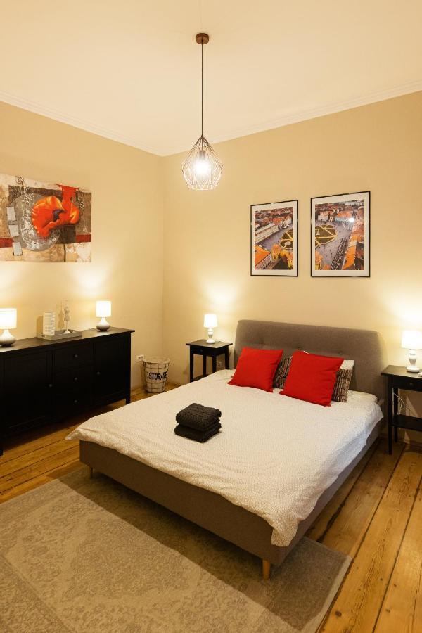 Chic Apartment In Historical City Center Timișoara Zewnętrze zdjęcie