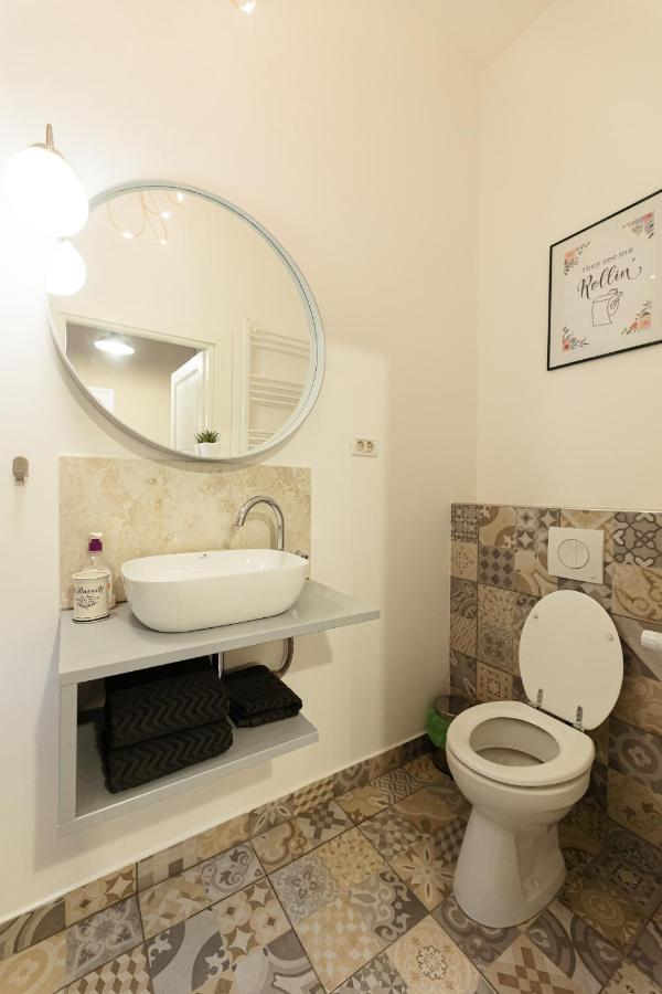 Chic Apartment In Historical City Center Timișoara Zewnętrze zdjęcie