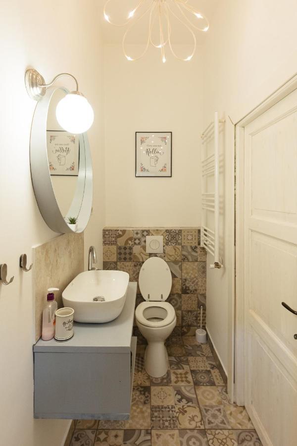 Chic Apartment In Historical City Center Timișoara Zewnętrze zdjęcie