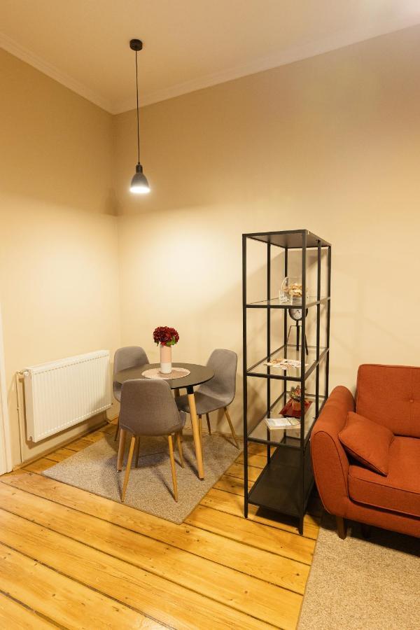 Chic Apartment In Historical City Center Timișoara Zewnętrze zdjęcie